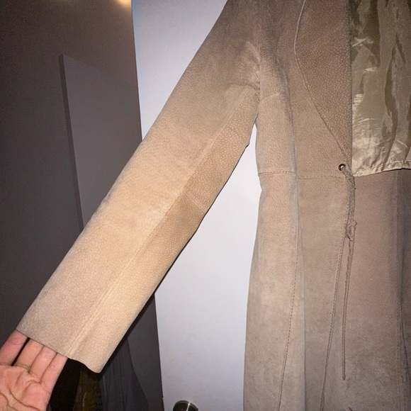 Tan Suede Jacket - Picture 3 of 5